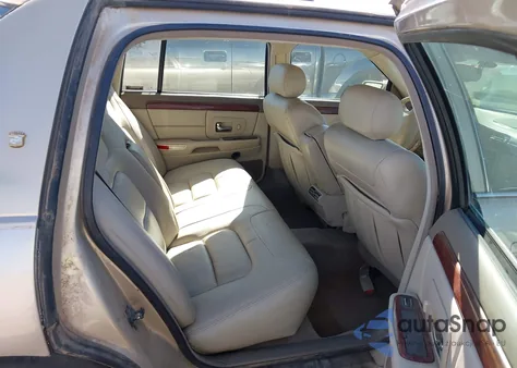 1998 Cadillac Deville Standard z USA, uszkodzony, nr VIN 1G6KD54YXWU789210